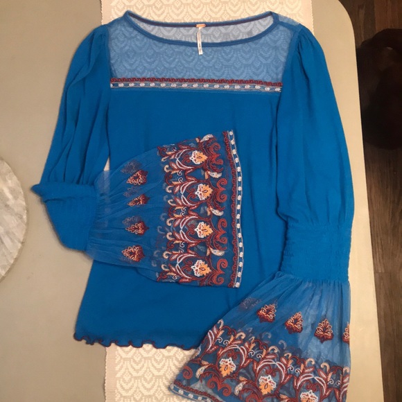 Free People Tops - Free People Embroidered Top Sz Small